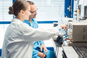 Labor- und Messprüfungen